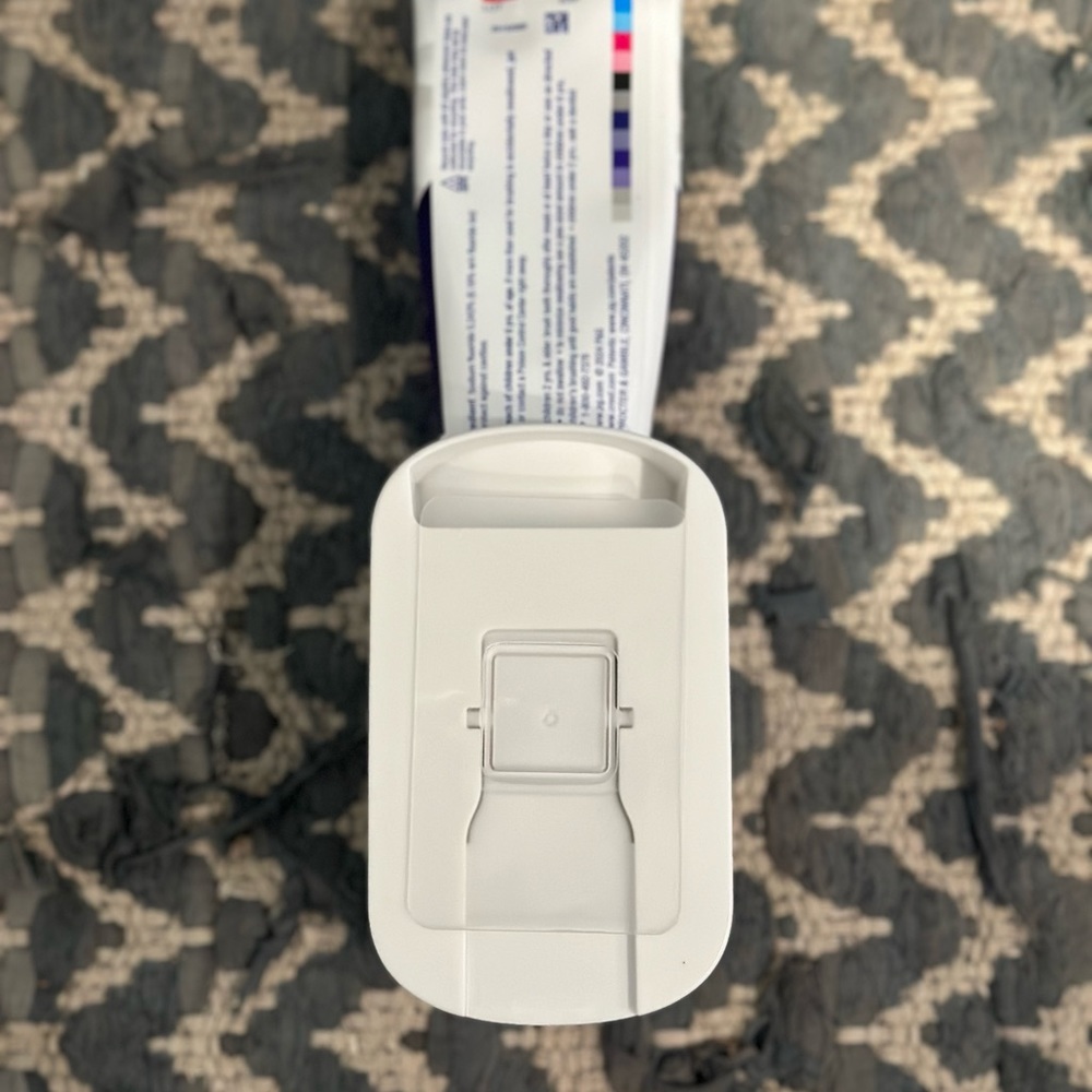 Toothpaste Dispenser - Picture 2 of 2